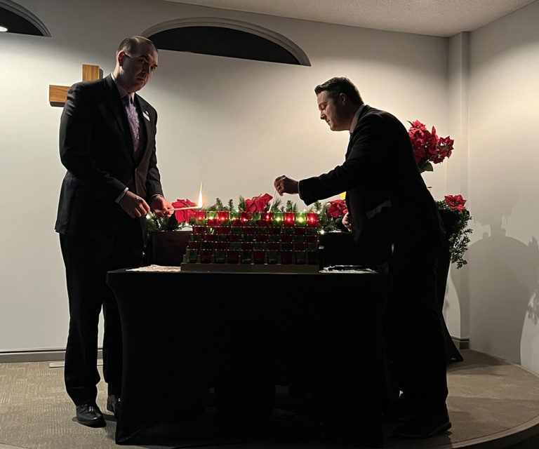 Oliver's Funeral Home Christmas Candlelight Service