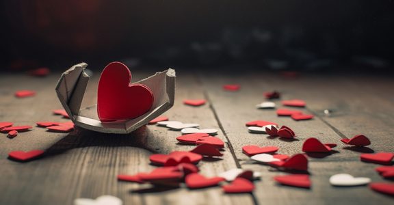 Heartbreak: An emotional image of a broken heart, representing the pain and sorrow that can come with divorce or the end of a relationship. Ai generated.